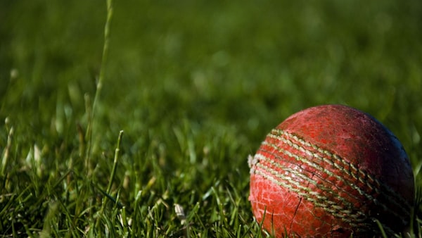 英雄联盟MSI季中赛BLG战队团战精彩操作集锦